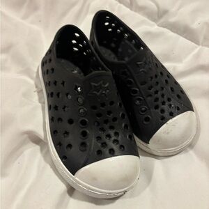 Kids size 5-6 Black and White Slip-On Shoes